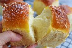 Đừng mua bánh mì nữa, hãy tự làm ở nhà, không cần bơ hay bột mì, bánh bông mềm và rất ngon