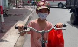 Bé gái 6 tuổi đạp xe đuổi theo ô tô để xin sữa, câu chuyện phía sau khiến nhiều người xúc động