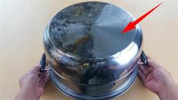 Không cần lo lắng nồi inox bị đen, ố vàng, dạy bạn mẹo nhỏ, chỉ cần lau và lau, ngay lập tức sạch sẽ như mới
