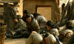 Thời phong kiến, tại sao tội giấu áo giáp lại nghiêm trọng hơn tội giấu vũ khí? Nếu phát hiện sở hữu riêng, chém đầu không tha