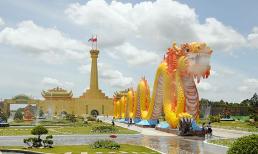 Đi lạc ở Đại Nam, nam thanh niên choáng váng vì quy mô rộng lớn của KDL 6.000 tỷ