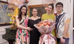 Trà My, Thanh Tú tổ chức sinh nhật cho mẹ, nhan sắc trẻ trung của 2 nàng Á hậu gây chú ý