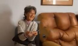 Sau thời gian 'ăn bờ ngủ bụi', cựu ca sĩ Kim Ngân đã chính thức có nhà riêng ở Mỹ