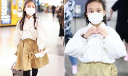 Mới 8 tuổi, con gái Lý Tiểu Lộ đã 'trổ mã' với vẻ ngoài như mẫu nhí, cách tạo dáng trước ống kính được khen ngợi cực chuyên nghiệp