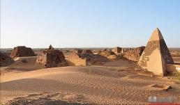 Quốc gia có nhiều kim tự tháp nhất thế giới không phải là Ai Cập