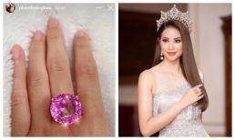 Phạm Hương khoe nhẫn siêu khủng từ 1 người 'trên cơ' chồng đại gia