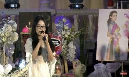 Phương Mỹ Chi được khen tinh tế vì một hành động nhỏ tại lễ cúng thất Phi Nhung