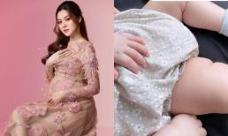 Á hậu Tường San lần đầu khoe ảnh đáng yêu của con gái cưng, tiết lộ lý do giấu kín nhóc tỳ