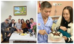 Thảo Vân cùng dàn sao Hương vị tình thân đến thăm Công Lý, khoảng cách ngồi của nam nghệ sĩ và vợ cũ gây chú ý