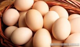 Khi mua trứng nên chọn loại vỏ nhám hay nhẵn? Chị bán trứng: Nhiều người đã chọn nhầm