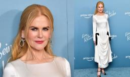 Vợ cũ Nicole Kidman của Tom Cruise đã lâu mới xuất hiện, thân hình gầy đến nỗi xương sườn chiếm trọn spotlight