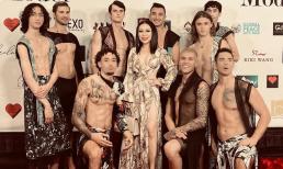 Diện váy cắt xẻ táo bạo, CEO Kristine Thảo Lâm quyền lực trong vai trò giám khảo tại Hollywood