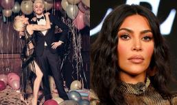 Miley Cyrus mặc đồ cắt xẻ tứ tung và quấn chặt lấy bạn trai Kim Kardashian, 'chính chủ' ngay lập tức có phản ứng