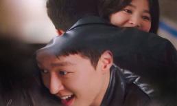 Song Hye Kyo công khai 'theo dõi' phi công trẻ, điều chưa bao giờ làm với Song Joong Ki hay các bạn diễn nam 