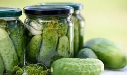 Muối dưa hay khú và hỏng, bỏ túi ngay bí quyết muối dưa cải ngon, vàng giòn, không nhớt, để được lâu