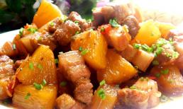 Thịt lợn đừng chỉ kho chung với trứng nữa, gợi ý bạn cách làm món thịt kho dứa đậm đà đưa cơm