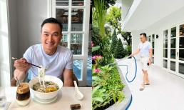 Cuộc sống đời thường hạnh phúc của gia đình Chi Bảo: Chồng vừa thoát vai làm vườn, vợ liền trổ tài nấu nướng để thưởng nóng
