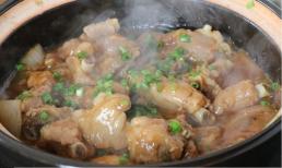 Sườn được nấu như thế này, thịt mềm và thơm ngon khiến bạn không thể cưỡng lại