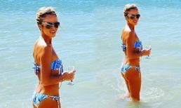 Giám khảo xinh đẹp của 'Britain's Got Talent' Amanda Holden khoe nhan sắc 'hack tuổi' trong bộ bikini, nhìn không ai tin là đã 50