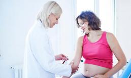 Bà bầu có được đi giày cao gót không? Bà bầu đi giày cao gót có ảnh hưởng gì?