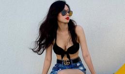 Hiếm hoi lắm Midu mới đăng hình mặc đồ gợi cảm, lấp ló vòng một căng đầy hút mắt