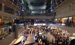 Sân bay có lợi nhuận cao nhất thế giới, hơn 6.000 máy bay cất cánh và hạ cánh mỗi ngày, và nhà ga giống như một trung tâm mua sắm