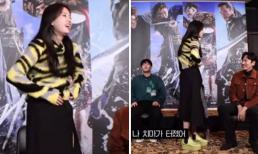 'Mỹ nhân có nụ cười đẹp nhất Hàn Quốc' bị bung váy trước mặt hai bạn diễn nam 