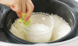 Mẹo chữa cơm hoặc xôi bị khê, nhão hay sống sượng khi nấu bằng nồi điện cực đơn giản nhưng vô cùng hiệu quả