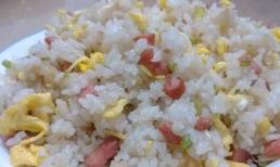 Cách làm cơm rang trứng ngon nhất là gì? Cơm chiên trước hay trứng chiên trước thì ngon?