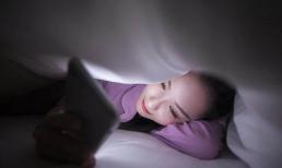 Tốt nhất là không nên chơi với điện thoại di động trong 4 'khoảng thời gian' này! Chú ý cùng nhắc nhở những người xung quanh kịp thời