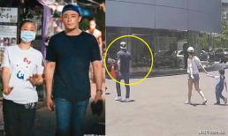 Hoắc Kiến Hoa đưa Lâm Tâm Như và con gái đi shopping nhưng đi cách xa vợ con hàng mét, người qua đường cảm thán 'một gia đình thú vị' 
