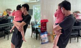 Quách Ngọc Ngoan hiếm hoi khoe cận con gái chung với Phượng Chanel, tiết lộ quấn quýt nhóc tỳ không rời