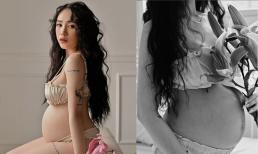 Ái nữ nhà đại gia Minh Nhựa diện nội y, không ngại khoe những vết rạn trên bụng bầu