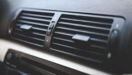 Mẹo sử dụng điều hòa không khí của ô tô trong thời tiết nắng nóng
