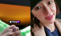 Vừa sinh được quý tử thứ hai, mỹ nhân 'Gia đình là số 1' đã được chồng đại gia tặng nhẫn kim cương tím khủng