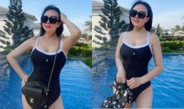 Doanh nhân Phượng Chanel gây sốt khi khoe body 'rất gì và này nọ' với bikini ở độ tuổi 45 