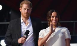 Vợ chồng Harry về thăm Nữ hoàng Anh kể từ khi rời hoàng gia