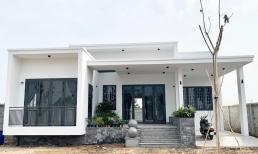 Mẫu nhà cấp bốn tiện nghi được xây dựng ở quê, ấn tượng nhất là vườn hoa nhỏ trước hiên nhà 