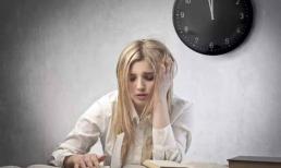 Tại sao tôi thường thức dậy tự nhiên lúc 3 hoặc 4 giờ sáng, và tại sao lại khó ngủ lại? Gợi ý: Khám 4 bệnh càng sớm càng tốt