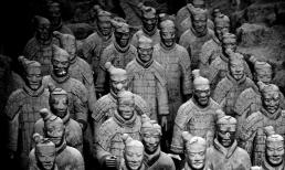 Tại sao nhà Tần hùng mạnh, tiêu diệt 6 vương quốc và thống nhất thiên hạ lại tồn tại trong thời gian ngắn? Các nhà sử học tiết lộ...