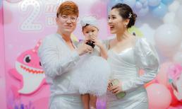 Vợ MC kém 12 tuổi của Sỹ Luân: 'Chuyện thần tượng chồng, có lẽ đã giảm đi một chút'