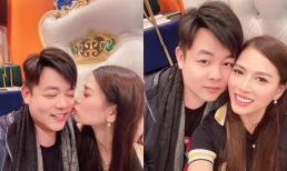 Sau tuyên bố lấy vợ, Quang Lê gây sốc khi tung ảnh quá đỗi tình tứ bên gái lạ, còn được 'nửa kia' hôn má ngọt cỡ này 