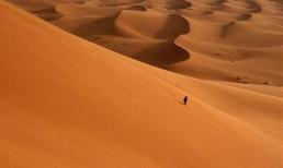 Sa mạc Sahara sâu bao nhiêu? Nếu cát được đào ra, cái gì sẽ nằm dưới nó?