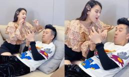 Mỹ nhân 'Tuyệt đỉnh Kungfu' diện váy ngắn, quỳ trên ghế để xin chồng mua túi hiệu, cư dân mạng: 'Lấy chồng đại gia là đây!'