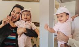 Võ Hạ Trâm đưa con gái 10 tháng tuổi đi du lịch Đà Lạt, khuôn mặt nhóc tì đáng yêu khi cười tươi hết cỡ