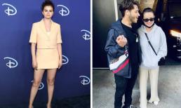 Phong cách thời trang đối lập của Selena Gomez: Một bên sang chảnh hết nấc, một bên lại kiểu 'úi xùi'