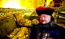 Mặc dù Hòa Thân tham lam tiền bạc, nhưng có ba loại tiền mà ông sẽ không tham khiến hậu thế phải suy ngẫm