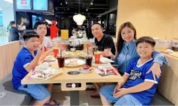 MC Nguyễn Hoàng Linh đối xử thế nào với con riêng của chồng? 