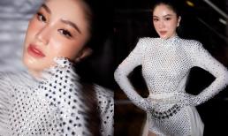 Mẹ bỉm Bảo Thy xả kho loạt ảnh đi diễn sau 2 năm vắng bóng sân khấu: Body vẫn mũm mĩm nhưng thần sắc lại miễn chê