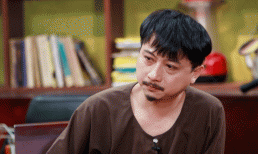 Hứa Minh Đạt hiếm hoi chia sẻ về bố dượng, tiết lộ tuổi thơ cơ cực phải đi 'ăn chực' nhà hàng xóm